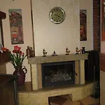Bed & Breakfast Dworek Familijny 3*