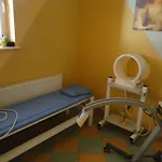 Bed & Breakfast Dworek Familijny 3*