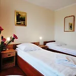 Bed & Breakfast Dworek Familijny