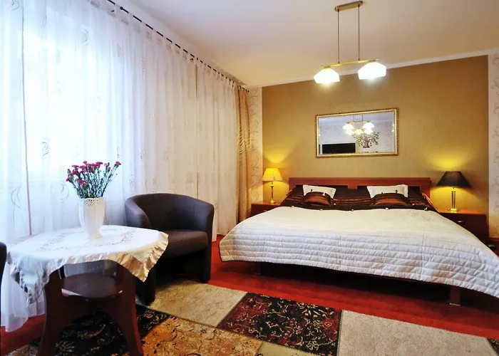 Dworek Familijny Bed & Breakfast Kolobrzeg