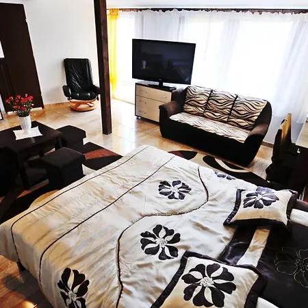 فندق مبيت وإفطار Dworek Familijny