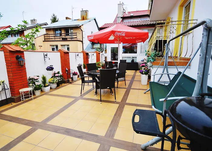 Dworek Familijny Bed & Breakfast Kołobrzeg